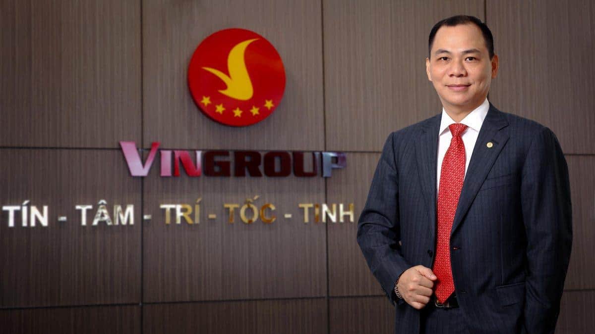 Who is Pham Nhat Vuong, Chairman of Vingroup - Vinfast EV, richest man in Vietnam by Forbes fortune ranking? - Risk in Asia